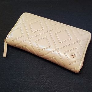 Tory Burch Fleming Continental quilted wallet